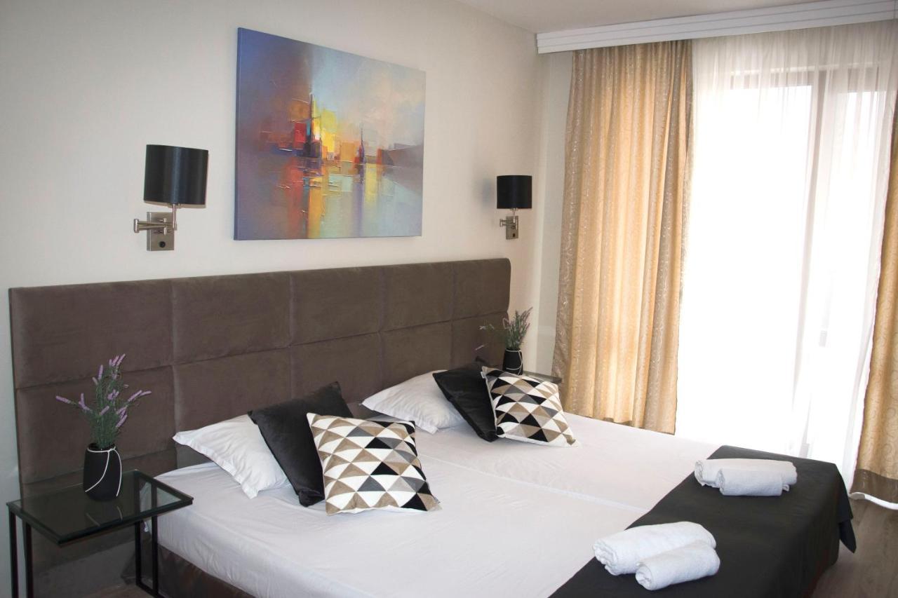 Apart Hotel Primavera 2 Primorsko Eksteriør billede